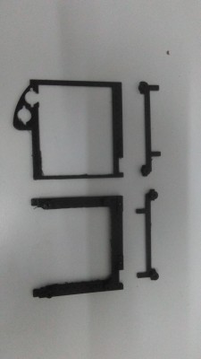 Piezas en 3d para lcd y cierre gb